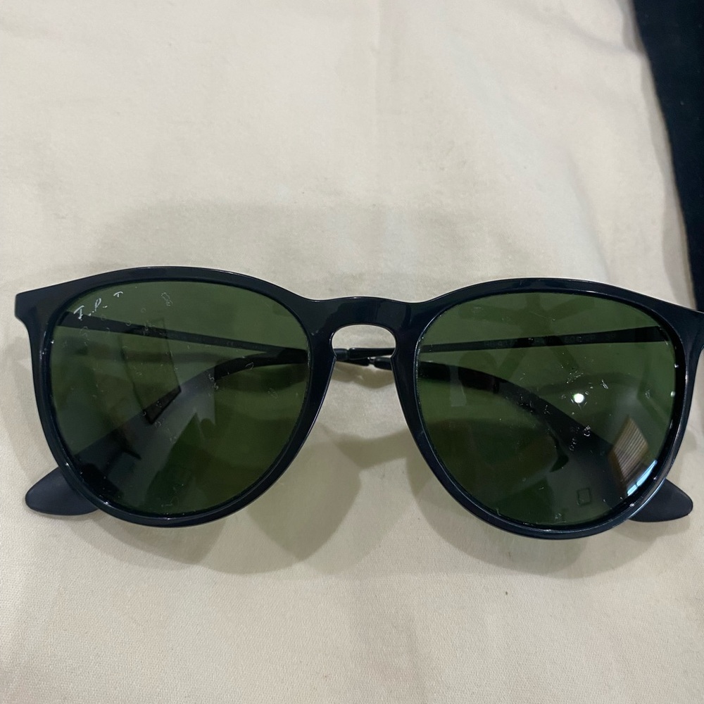 Erika polarized Ray Bans- black